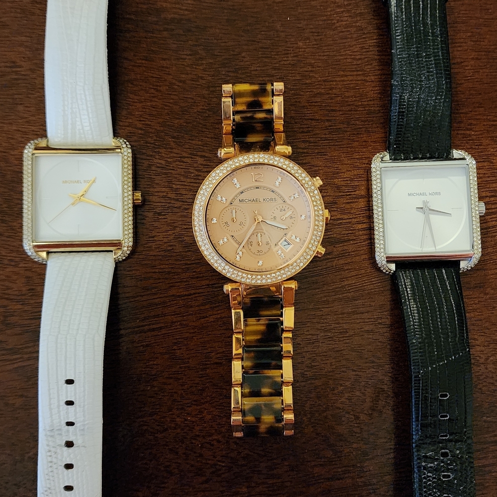 Michael Kors Gold, White, and Black Watch Set